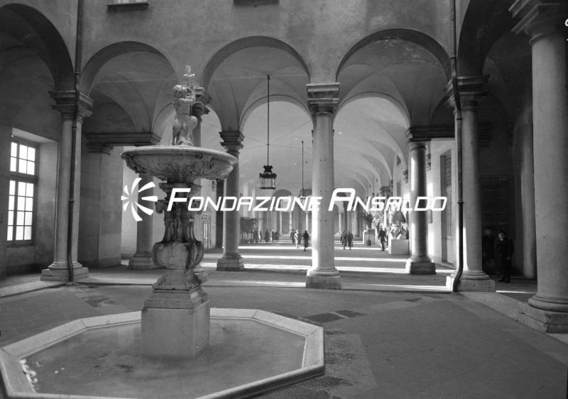 Genova - Palazzo Ducale - cortile