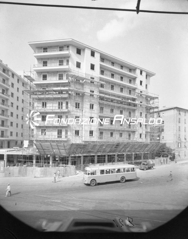 Genova - corso Sardegna - costruzione nuovi caseggiati