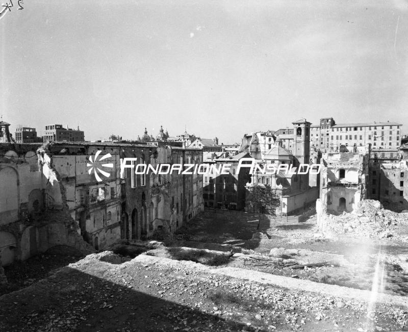 Genova - Piccapietra - demolizione Pammatone e San Camillo