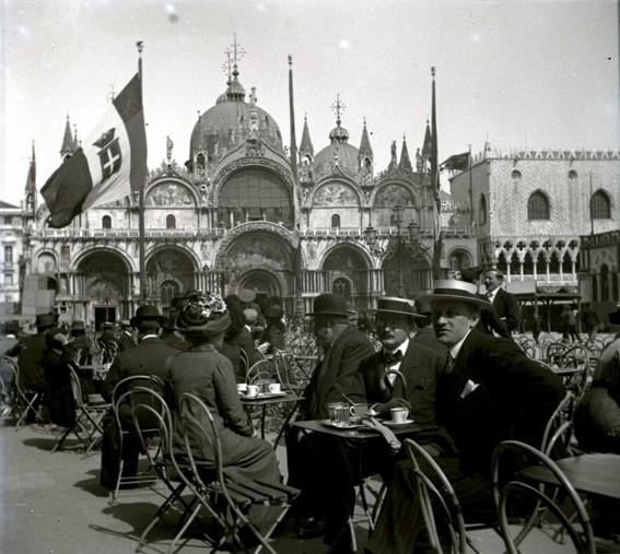 Venezia - piazza San Marco - caffè