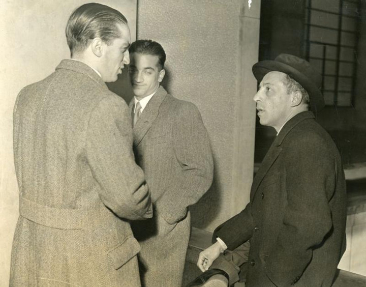 &quot;Processo Longanesi, per oltraggio al pudore&quot; annotazione sul retro della foto
