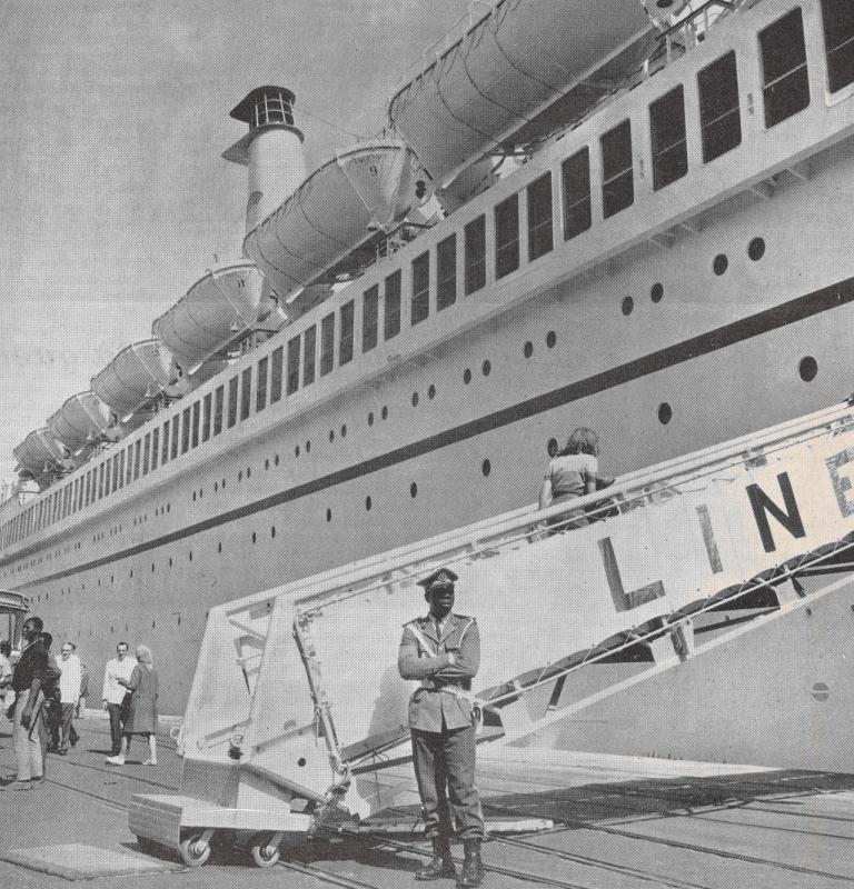 La turbonave EUGENIO C. a Dakar il 2 gennaio 1968
