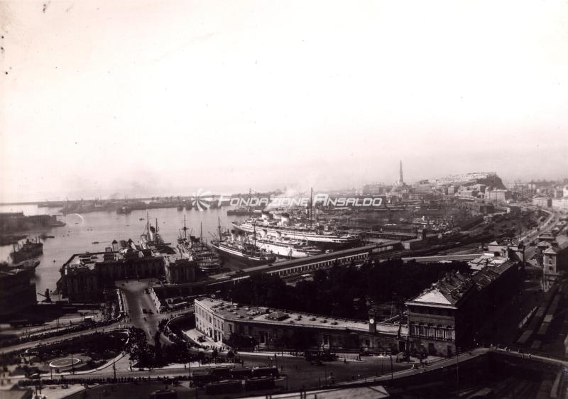 Porto di Genova - vista dall'alto