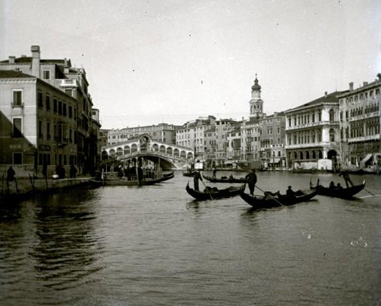 Venezia - Canal Grande - ponte di Rialto