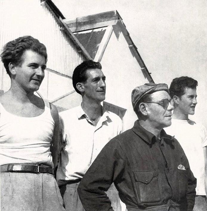 Operai della società di esercizio Elettrodomestici San Giorgio, nello stabilimento di La Spezia inaugurato nell'agosto del 1950, settembre 1954, anno II, n. 5 - p. 58