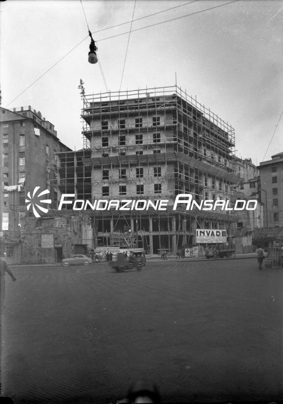 Genova - piazza Cavour - costruzione nuovi caseggiati