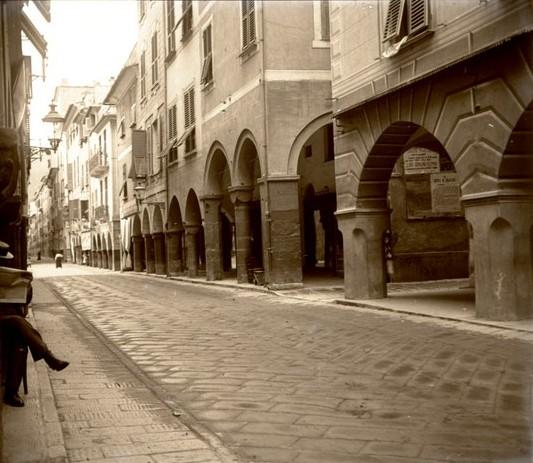 Chiavari - portici antichi