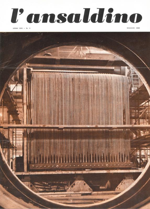 Copertina - Veduta laterale della camera di combustione di una caldaia marina, L'Ansaldino, n. 5, anno XVI, 1969