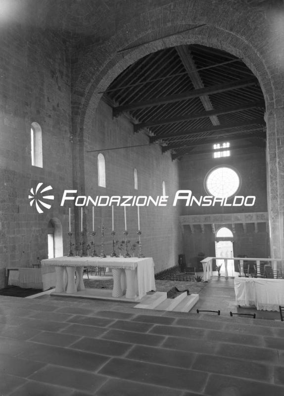 Genova - via XX settembre - Chiesa di Santo Stefano interno