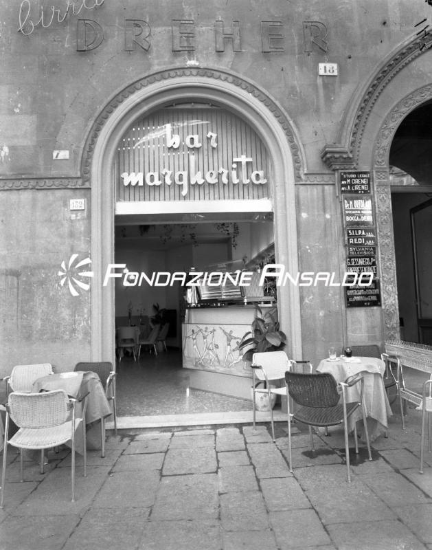 Genova - via XX settembre - bar Margherita