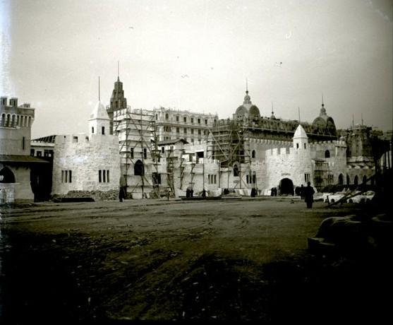 Mostra coloniale - Padiglioni in costruzione