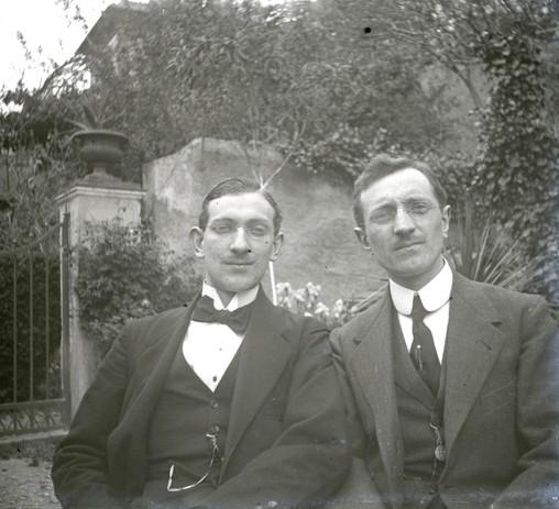 Ludovico Maria Chierici (a destra) e un amico