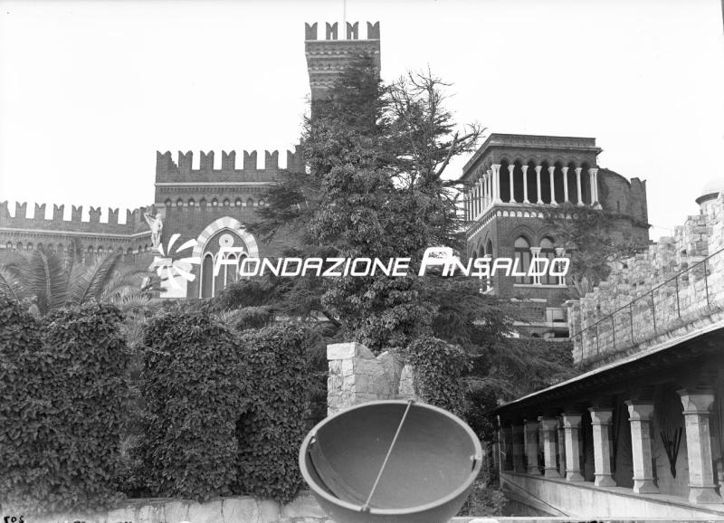 Genova - corso Dogali - Castello D'Albertis
