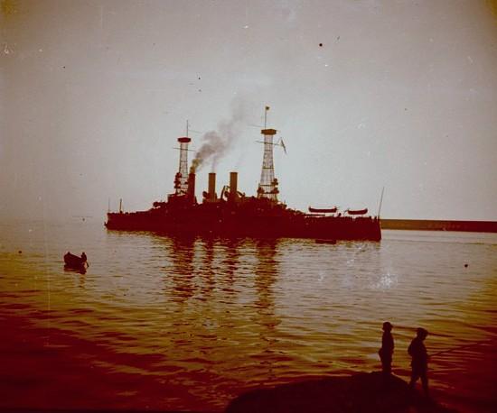 Nave da guerra americana "Connecticut" (taglio)