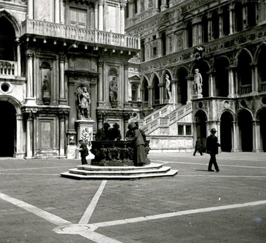 Venezia - palazzo Ducale - pozzi