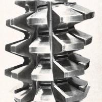 Creatore per ingranaggi cilindrici dell'Ansaldo esposto alla mostra romana de "Le arti plastiche e la civiltà meccanica" - p. 19