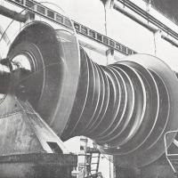 Rotore a bassa pressione per turbina a vapore da 320 mila kWe, p. 4